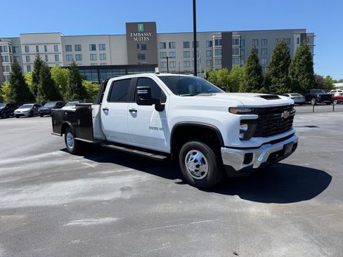 New 2026 Chevrolet Silverado 3500 W/T w/ WT Convenience Package AWD/4WD image 1