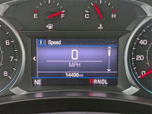 Used 2022 Chevrolet Equinox LT image 18