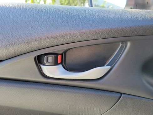 Used 2019 Honda Civic LX image 18