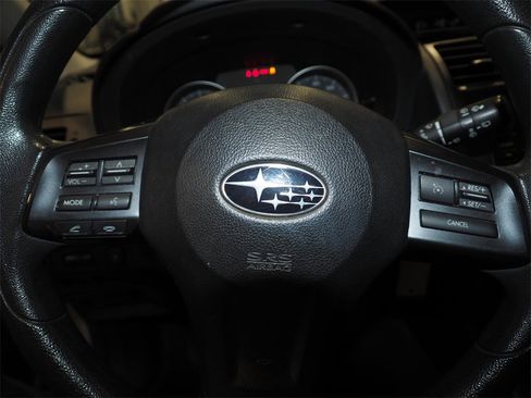Used 2013 Subaru Crosstrek 2.0i Premium image 19