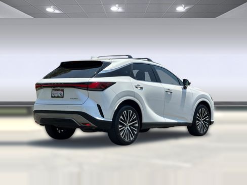 Used 2025 Lexus RX 350 FWD image 8