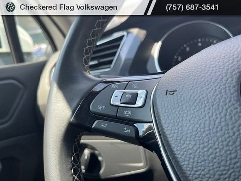 Used 2021 Volkswagen Tiguan SE w/ Panoramic Sunroof Package AWD/4WD image 37