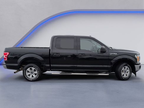 Used 2018 Ford F150 XLT image 3