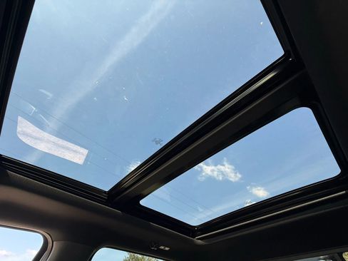 Used 2020 Ford F150 Lariat w/ Equipment Group 502A Luxury image 41