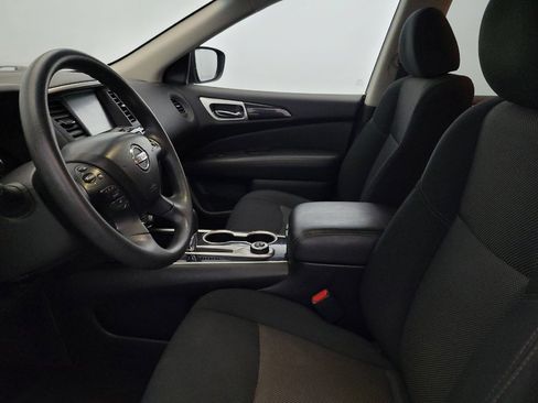 Used 2019 Nissan Pathfinder S AWD/4WD image 17