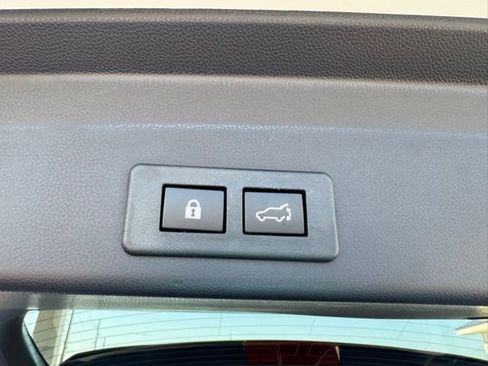 Used 2022 Subaru Ascent Onyx Edition image 25