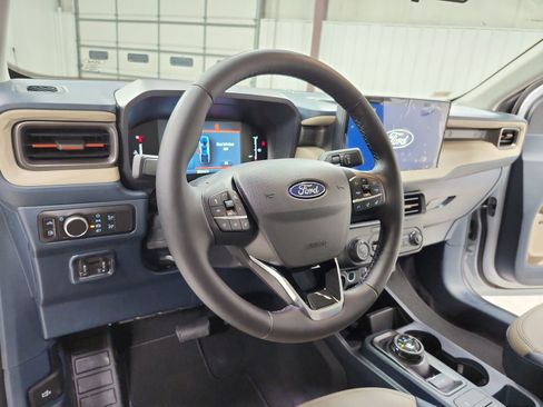 New 2026 Ford Maverick Lariat w/ 4K Tow Package AWD/4WD image 18