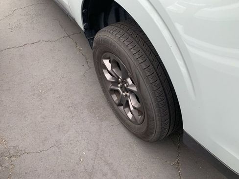 Used 2023 Ford Maverick XLT FWD image 13