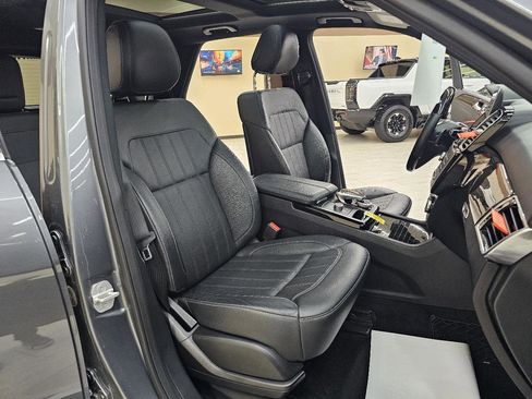 Used 2018 Mercedes-Benz GLE 350 w/ Premium 1 Package image 20