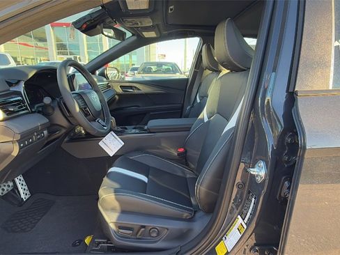 New 2026 Toyota Camry SE image 12