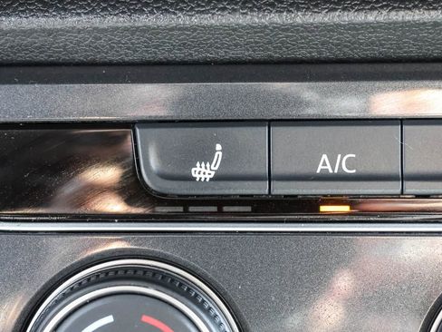 Used 2024 Volkswagen Tiguan Wolfsburg Edition image 24