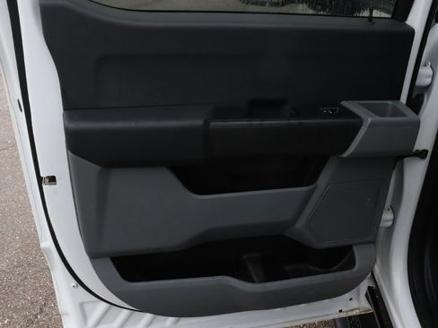 Used 2024 Ford F550 4x4 Crew Cab Super Duty image 36