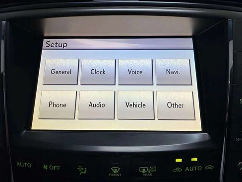 Used 2011 Lexus IS 350C w/ Luxury Pkg RWD image 46