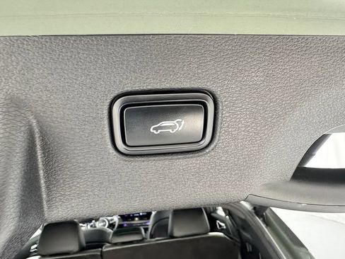 Used 2023 Kia Sportage X-Pro AWD/4WD image 16