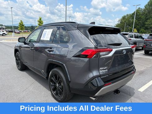 Used 2022 Toyota RAV4 XSE AWD/4WD image 5