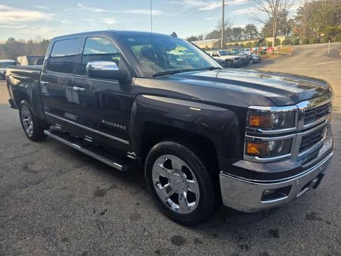 Used 2014 Chevrolet Silverado 1500 LTZ Z71 w/ LTZ Plus Package image 3
