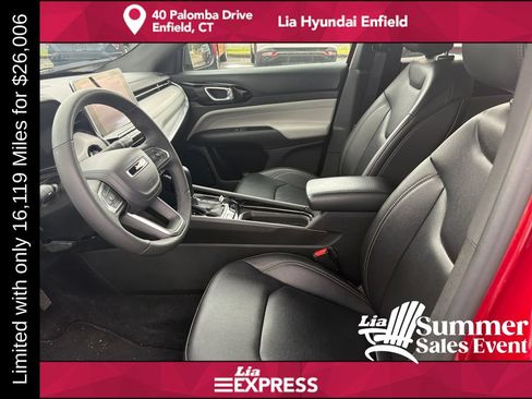 Used 2025 Jeep Compass Limited AWD/4WD image 13