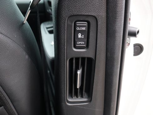 Used 2025 Honda Odyssey Sport-L image 16