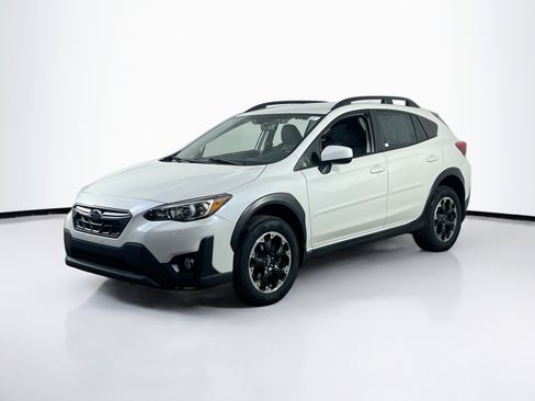 Used 2023 Subaru Crosstrek 2.0i Premium AWD/4WD image 1