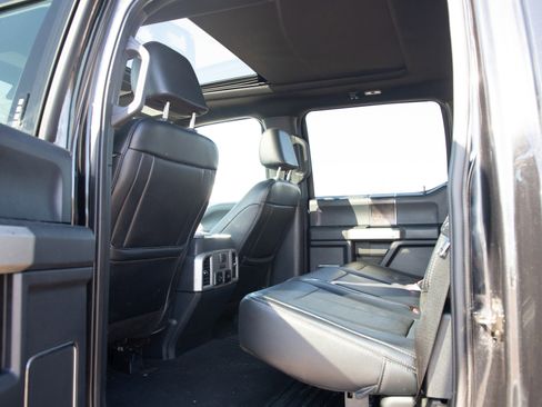 Used 2022 Ford F250 Lariat w/ Tremor Off-Road Package image 17