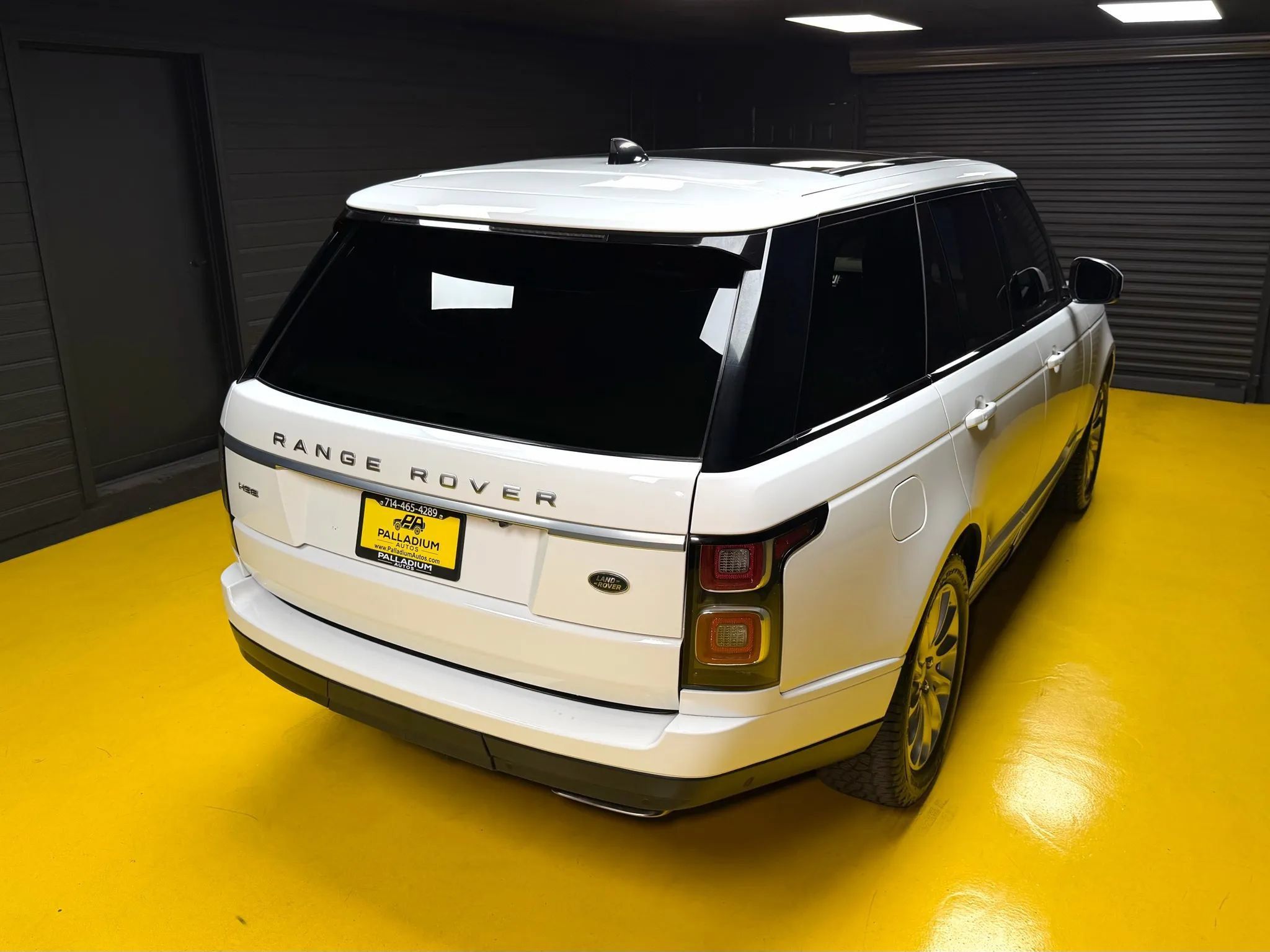 Used 2018 Land Rover Range Rover HSE AWD/4WD image 58