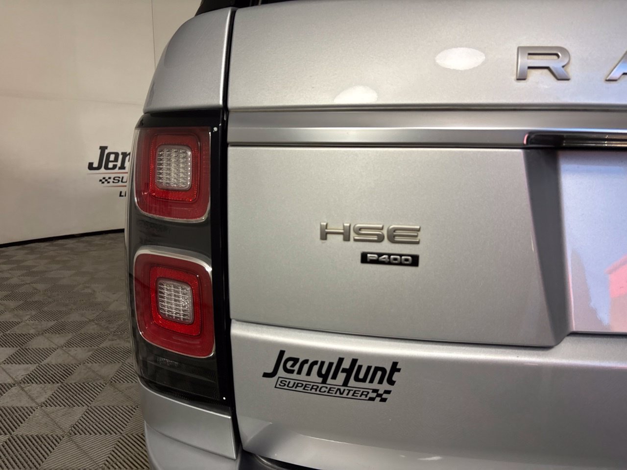Used 2020 Land Rover Range Rover HSE AWD/4WD image 36