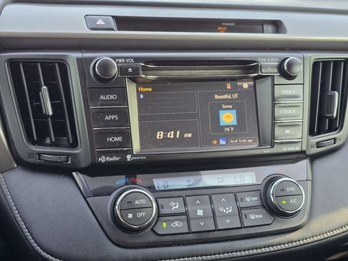 Used 2016 Toyota RAV4 XLE FWD image 5