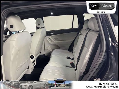 Used 2023 Volkswagen Tiguan SE R-Line AWD/4WD image 12