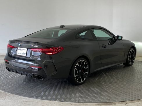 Used 2025 BMW 440i xDrive Coupe w/ Premium Package image 9