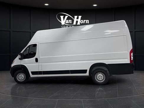 New 2025 RAM ProMaster 3500 w/ Convenience Group image 18