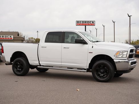 Used 2016 RAM 2500 SLT w/ Protection Group image 2