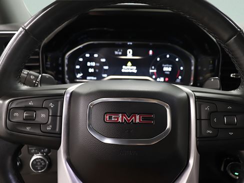 Used 2024 GMC Sierra 1500 Elevation w/ Preferred Package AWD/4WD image 13