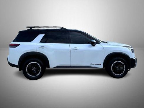 Certified 2024 Nissan Pathfinder Rock Creek AWD/4WD image 4