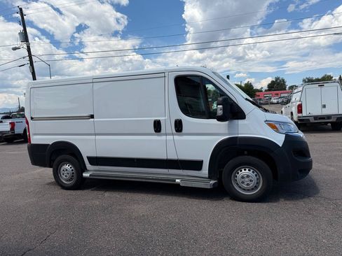 Used 2025 RAM ProMaster 2500 w/ U-Haul Equipment Group FWD image 1