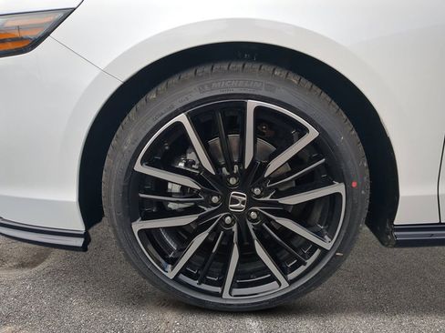 New 2026 Honda Accord Touring image 9