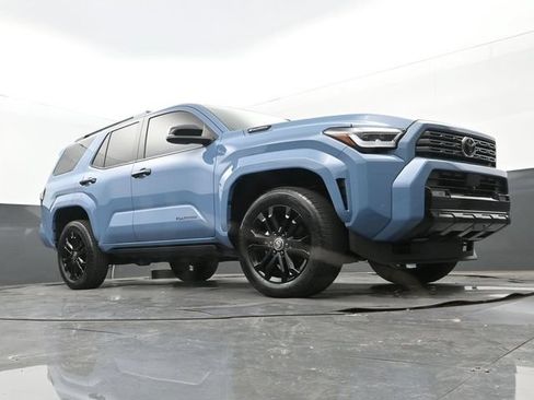 Used 2025 Toyota 4Runner Platinum AWD/4WD image 24
