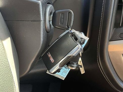 Used 2014 GMC Sierra 1500 Denali AWD/4WD image 24