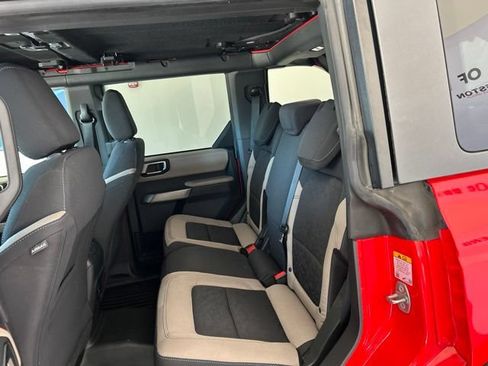 Used 2022 Ford Bronco Wildtrak AWD/4WD image 13