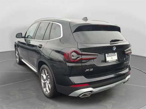Used 2023 BMW X3 sDrive30i RWD image 3
