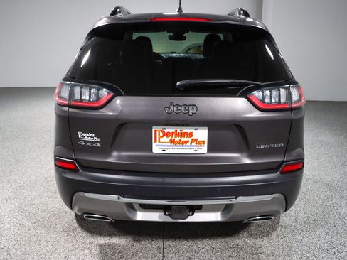 Used 2022 Jeep Cherokee Limited w/ Sun & Sound Group AWD/4WD image 8