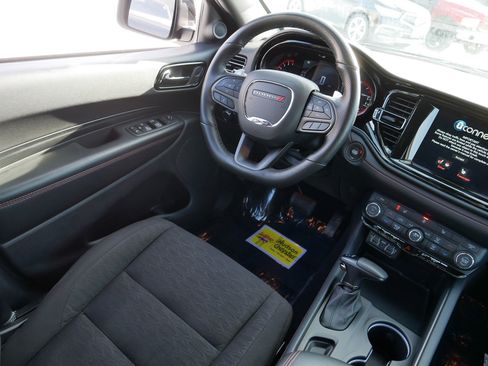 Certified 2024 Dodge Durango GT w/ Blacktop Package image 9