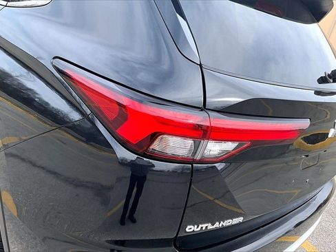 Used 2022 Mitsubishi Outlander SEL image 31