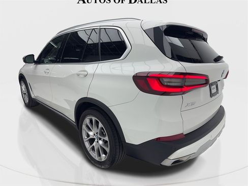 Used 2022 BMW X5 xDrive40i w/ Parking Assistance Package image 10