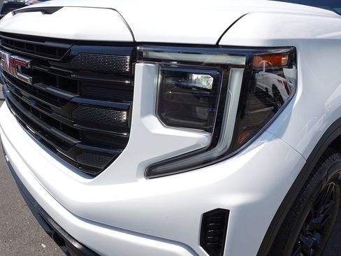 Used 2025 GMC Sierra 1500 Elevation AWD/4WD image 63