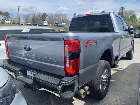 Used 2024 Ford F350 Lariat w/ Lariat Ultimate Package image 6