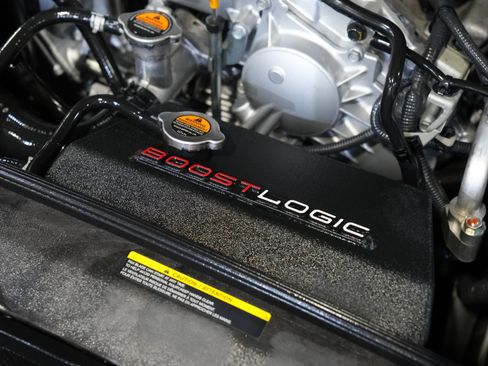 Used 2017 Nissan GT-R Premium AWD/4WD image 48