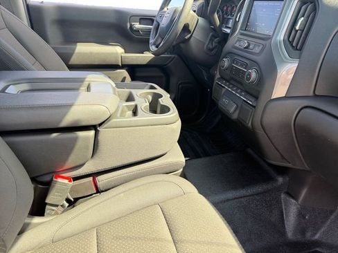 Used 2025 Chevrolet Silverado 1500 W/T RWD image 16