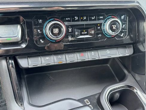 Certified 2022 GMC Sierra 1500 AT4 w/ AT4 Preferred Package AWD/4WD image 19