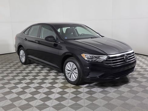 Used 2019 Volkswagen Jetta S w/ Driver Assistance Package image 3