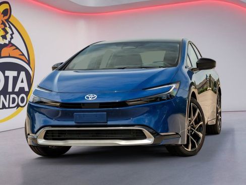 New 2026 Toyota Prius Plug-In Hybrid FWD image 1